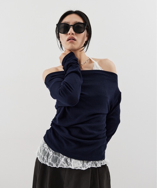 HANNE(アン)の「ドレープネックオフショルダーロンTEE(Tシャツ/カットソー・レディース・ホワイト/ネイビー/ブラック・FREE)」の19枚目の写真