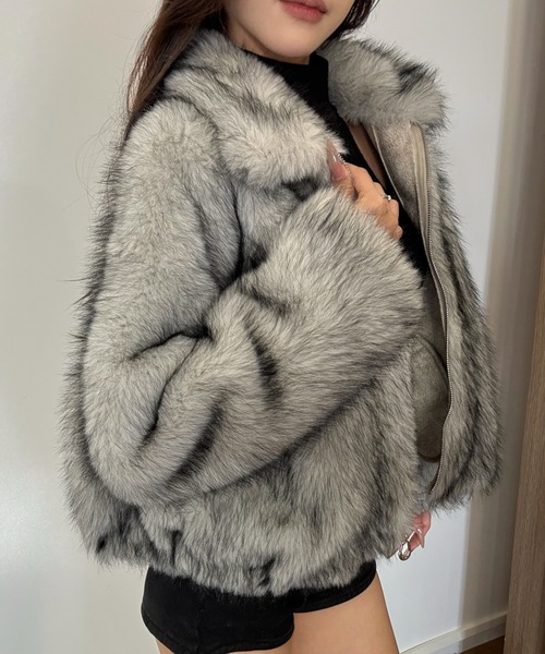 ViViDAY（ビビデー）の「【新色追加】エコファーコート（ブルゾン・レディース・グレー/ブラウン/ベージュ・M）」の6枚目の写真