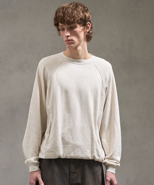 PUBLIC TOKYO（パブリックトウキョウ）の「PUBLIC SWEATノンリブソフトバルーンスウェット（スウェット・メンズ・アイボリー/ブラック/グレー・1/2）」の6枚目の写真