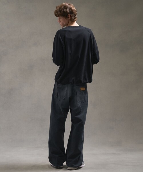 PUBLIC TOKYO（パブリックトウキョウ）の「PUBLIC SWEATノンリブソフトバルーンスウェット（スウェット・メンズ・アイボリー/ブラック/グレー・1/2）」の20枚目の写真