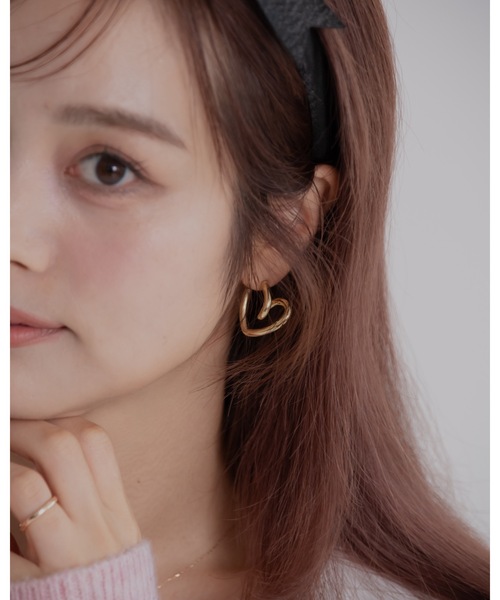 JUMELLE(ジュメロ)の「ニュアンスピアス(ピアス(両耳用)・レディース・シルバー/ゴールド・FREE)」の3枚目の写真