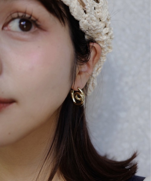 JUMELLE(ジュメロ)の「ニュアンスピアス(ピアス(両耳用)・レディース・シルバー/ゴールド・FREE)」の8枚目の写真