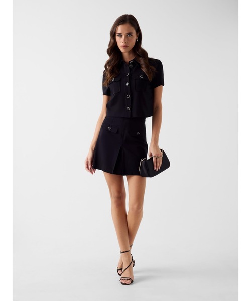 Guess（ゲス）の「OLGA Short Sleeves Top 半袖シャツ（シャツ/ブラウス・レディース・ブラック・MEDIUM/X-SMALL/SMALL）」の3枚目の写真