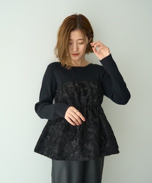 YECCA VECCA（イェッカヴェッカ）の「バルーンヘムドッキングニット（ニット/セーター・レディース・グレー/レッド/ブラック・FREE）」の2枚目の写真