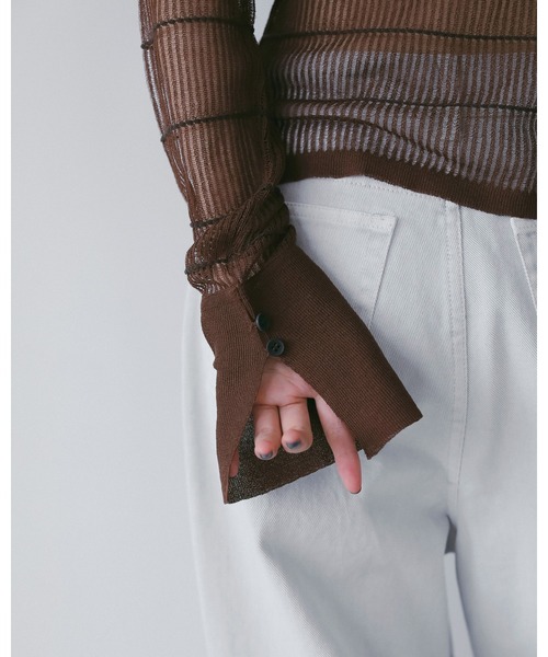 anuke(アンヌーク)の「Sheerborder Knit Shirts(シャツ/ブラウス・レディース・ブルー系その他/ブラウン・FREE)」の6枚目の写真