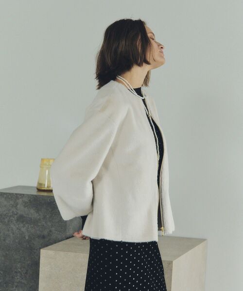 YECCA VECCA（イェッカヴェッカ）の「ボリューム袖フェイクファーコート（その他アウター・レディース・モカ/ライトベージュ・FREE）」の21枚目の写真