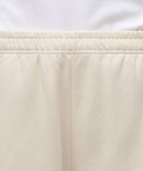 MUSINSA STANDARD WOMAN(ムシンサスタンダードウーマン)の「レディースリラックススウェットパンツ【エッグレット】(スウェットパンツ・レディース・その他・SMALL/MEDIUM/LARGE/X-SMALL)」の3枚目の写真