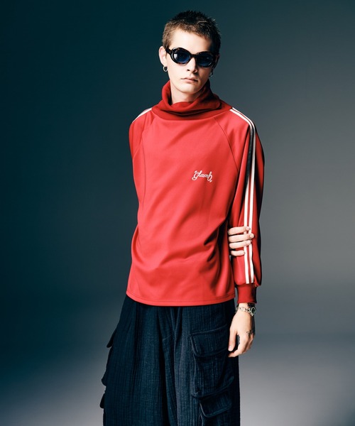 glamb（グラム）の「Turtleneck Jersey / タートルネックジャージ（ジャージ・メンズ・レッド/ブラック・S/M/L）」の7枚目の写真