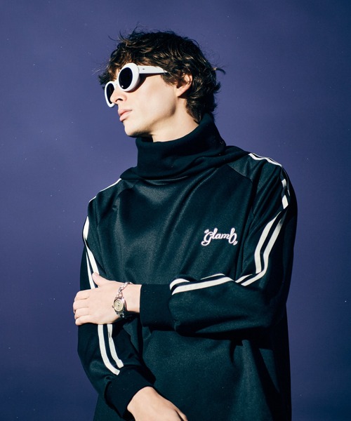 glamb（グラム）の「Turtleneck Jersey / タートルネックジャージ（ジャージ・メンズ・レッド/ブラック・S/M/L）」の12枚目の写真