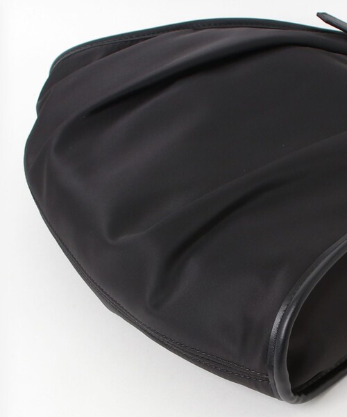 fredy emue（フレディエミュ）の「撥水ベルトハンドルナイロンショルダーバッグ（ショルダーバッグ・レディース・ブラウン系その他/ブラック・FREE）」の9枚目の写真