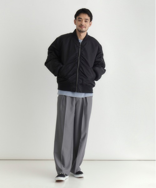 BACK NUMBER(バックナンバー)の「【BACK NUMBER】ビッグシルエットMA-1ブルゾン (カジュアルスタイル / 洗練デザイン / 軽量保温 / レイヤリング)(MA-1・メンズ・ブラック/グレー・L/XL/M)」の13枚目の写真