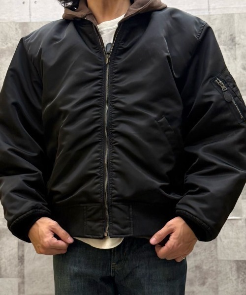 BACK NUMBER(バックナンバー)の「【BACK NUMBER】ビッグシルエットMA-1ブルゾン (カジュアルスタイル / 洗練デザイン / 軽量保温 / レイヤリング)(MA-1・メンズ・ブラック/グレー・L/XL/M)」の19枚目の写真