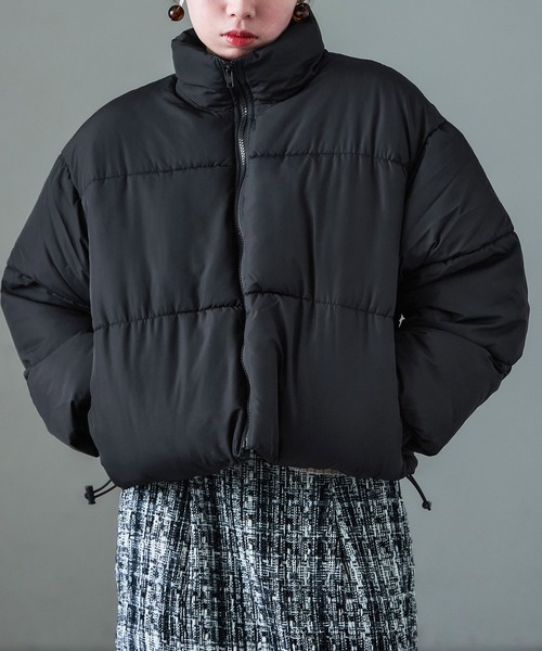 Fashion Letter(ファッションレター)の「ショート丈 パフジャケット(ダウンジャケット/コート・レディース・ブラック/オフホワイト/モカ・M/L)」の15枚目の写真