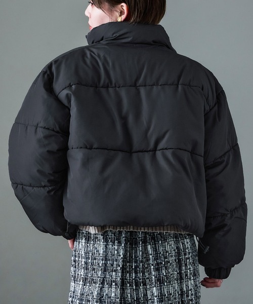 Fashion Letter(ファッションレター)の「ショート丈 パフジャケット(ダウンジャケット/コート・レディース・ブラック/オフホワイト/モカ・M/L)」の19枚目の写真