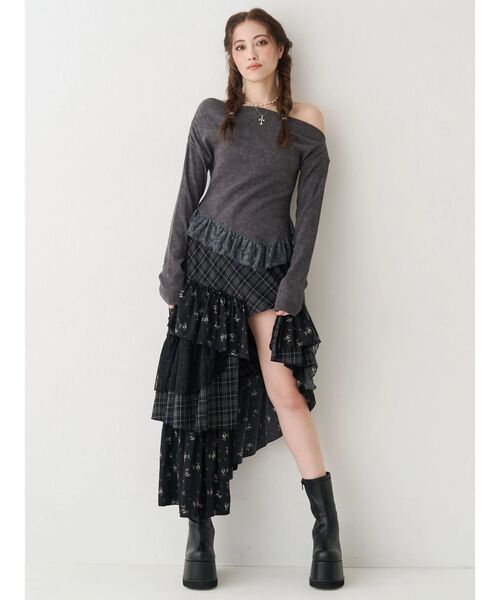 EVRIS（エヴリス）の「ミックスドッキングアシンメトリースカート（スカート・レディース・その他1/ホワイト・FREE）」の3枚目の写真