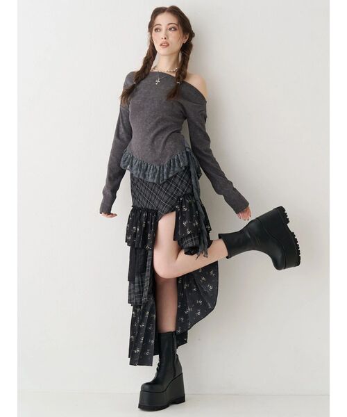 EVRIS（エヴリス）の「ミックスドッキングアシンメトリースカート（スカート・レディース・その他1/ホワイト・FREE）」の4枚目の写真