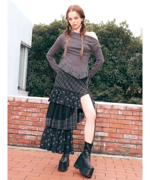 EVRIS(エヴリス)の「ミックスドッキングアシンメトリースカート(スカート・レディース・その他1/ホワイト・FREE)」の12枚目の写真