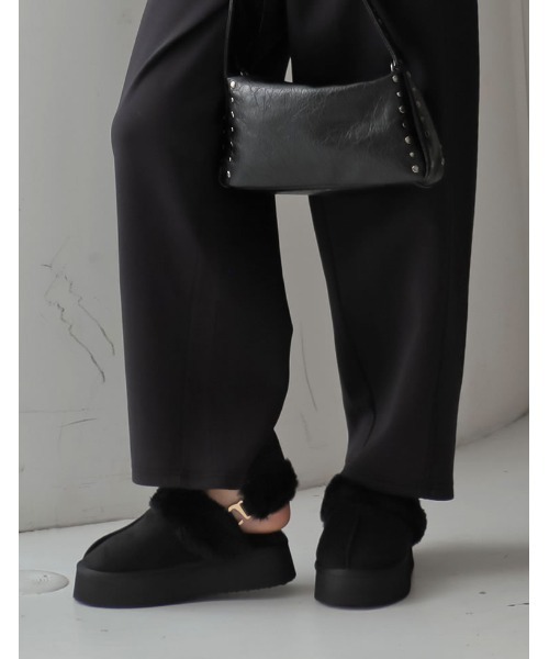 Re:EDIT（リエディ）の「[大きいサイズ有]ステッチムートン厚底ショートブーツ（スリッポン・レディース・ブラック/キャメル・SMALL/MEDIUM/LARGE/X-LARGE/XX-LARGE）」の11枚目の写真