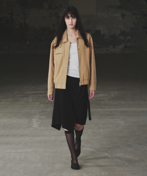 INSILENCE WOMEN(インサイレンスウーマン)の「ウォッシュドモールスキンジャンパー BEIGE(デニムジャケット・レディース・その他・MEDIUM/SMALL)」の5枚目の写真