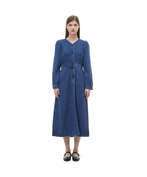 PLASTIC ISLAND(プラスティックアイランド)の「Back smoking semi-open flare denim one-piece PP3DO402(ワンピース・レディース・ダークブルー・SMALL/MEDIUM/X-SMALL)」の1枚目の写真
