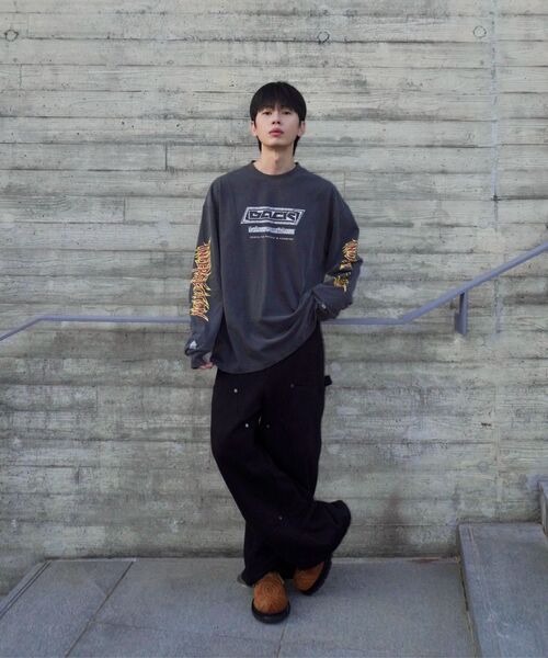 JUAN HOMME(ジュアンオム)の「ダブルニーカーペンタースウェットパンツ(ブラック)(スウェットパンツ・メンズ・その他・MEDIUM/LARGE/SMALL)」の4枚目の写真