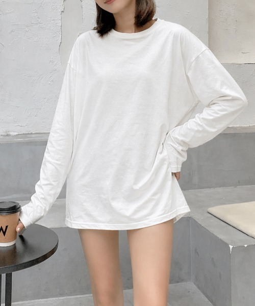 cammie(キャミー)の「シンプルタイトトップス(Tシャツ/カットソー・レディース・ダークグレー/ホワイト/ブラック/グレー・M/L)」の1枚目の写真