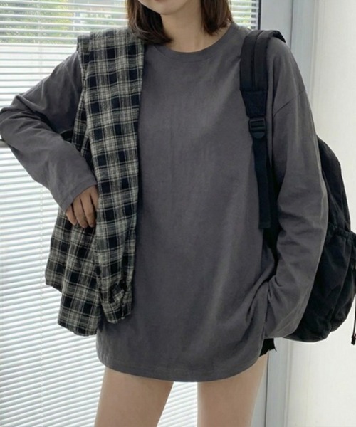 cammie(キャミー)の「シンプルタイトトップス(Tシャツ/カットソー・レディース・ダークグレー/ホワイト/ブラック/グレー・M/L)」の4枚目の写真
