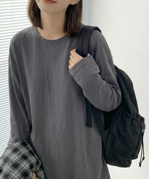 cammie(キャミー)の「シンプルタイトトップス(Tシャツ/カットソー・レディース・ダークグレー/ホワイト/ブラック/グレー・M/L)」の6枚目の写真