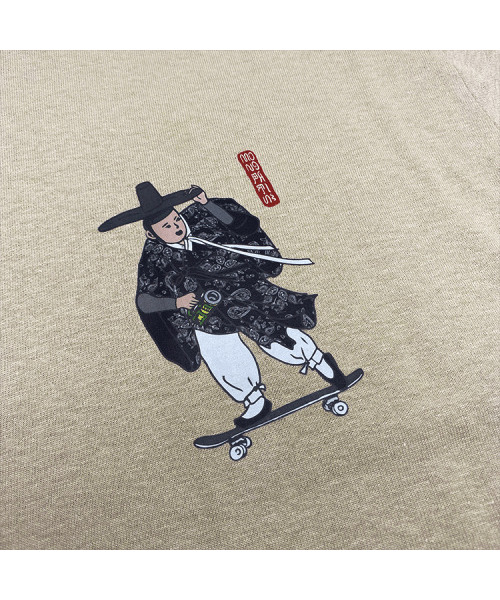 MONOPATIN(モノパティン)の「ソンビフィルミングシャツ - サンド(Tシャツ/カットソー・レディース・その他・LARGE/MEDIUM)」の2枚目の写真