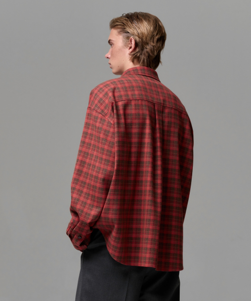 ERA（エラ）の「UNISEX VINTAGE CHECK SHIRT - RED（シャツ/ブラウス・レディース・レッド・SMALL/MEDIUM/LARGE）」の5枚目の写真