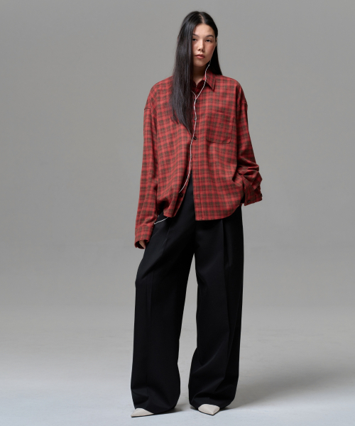 ERA（エラ）の「UNISEX VINTAGE CHECK SHIRT - RED（シャツ/ブラウス・レディース・レッド・SMALL/MEDIUM/LARGE）」の7枚目の写真