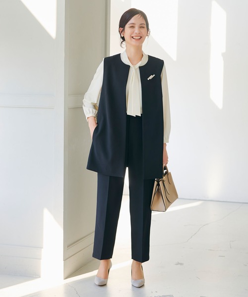 CROSS FUNCTION（クロスファンクション）の「《洗える・シワになりにくい》2点セット 正解 ロングジレ&ワイドパンツ　5サイズ展開【CROSS FUNCTION/クロスファンクション】（スーツセット・レディース・ネイビー/ブラック/ライトベージュ・7号/9号/11号/13号/15号）」の2枚目の写真