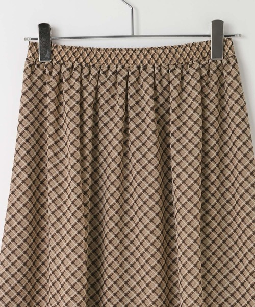 LOWRYS FARM（ローリーズファーム）の「シアーチェックミディスカート　637548（スカート・レディース・ベージュ/グレー・FREE）」の6枚目の写真