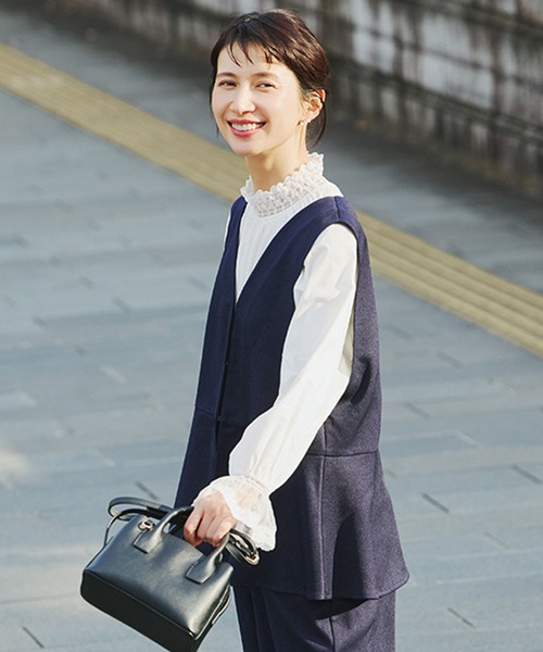 studio CLIP(スタディオクリップ)の「ボリュームレーススリーブブラウス《オケージョン2026SS》(シャツ/ブラウス・レディース・オフホワイト/ブラック/ライトグレー・FREE)」の6枚目の写真