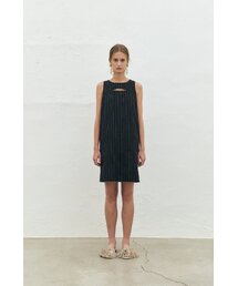 KUME（クメ）の「Striped Linen Blend O Ring Dress, Black（ワンピース）」