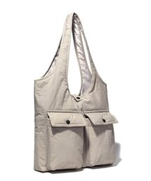 SUKU（スク）の「KIITOS SHOULDER BAG-LIGHT GRAY（ショルダーバッグ）」
