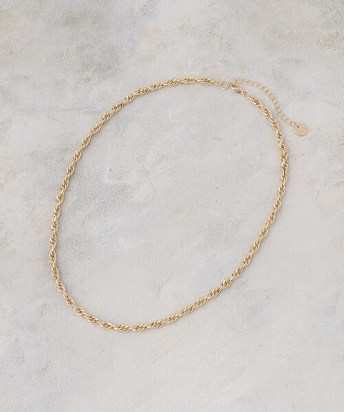 OPAQUE.CLIP（オペークドットクリップ）の「ねじれチェーンネックレス（ネックレス・レディース・シルバー/ゴールド・00）」の4枚目の写真