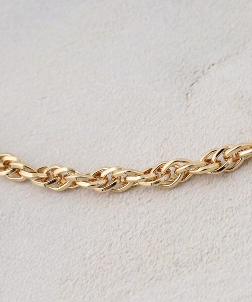 OPAQUE.CLIP（オペークドットクリップ）の「ねじれチェーンネックレス（ネックレス・レディース・シルバー/ゴールド・00）」の5枚目の写真