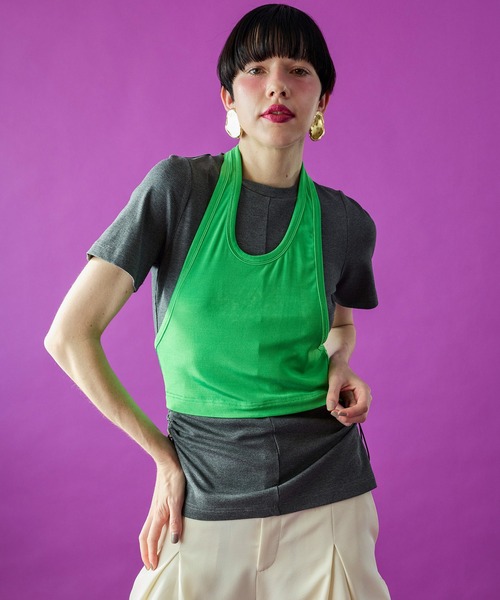 OMMO(オーエムエムオー)の「SHEER HALTER LAYERED T-SH(Tシャツ/カットソー・レディース・ブラック/カーキ/グレー・F)」の3枚目の写真