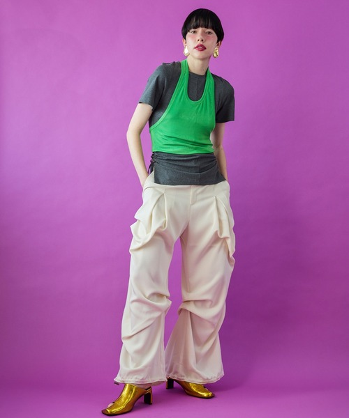 OMMO(オーエムエムオー)の「SHEER HALTER LAYERED T-SH(Tシャツ/カットソー・レディース・ブラック/カーキ/グレー・F)」の20枚目の写真