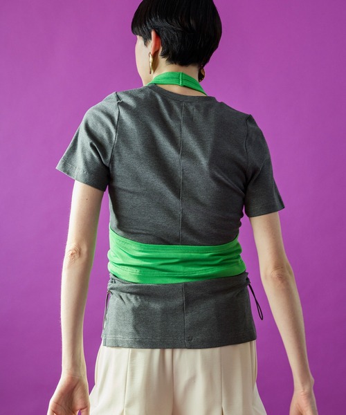 OMMO(オーエムエムオー)の「SHEER HALTER LAYERED T-SH(Tシャツ/カットソー・レディース・ブラック/カーキ/グレー・F)」の17枚目の写真