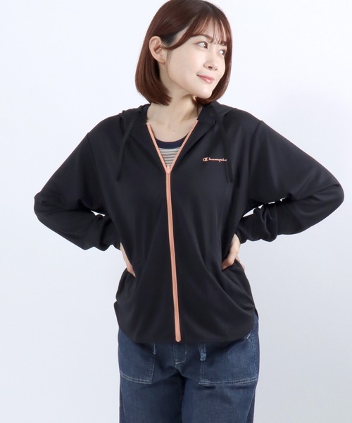 Champion(チャンピオン)の「Champion(チャンピオン)ドライメッシュ UVカット ジップアップパーカー レディース 速乾 抗菌防臭 軽量スポーツパーカー(パーカー・レディース・ネイビー/ホワイト/ブラック/ライトピンク/サックスブルー・M/L)」の7枚目の写真