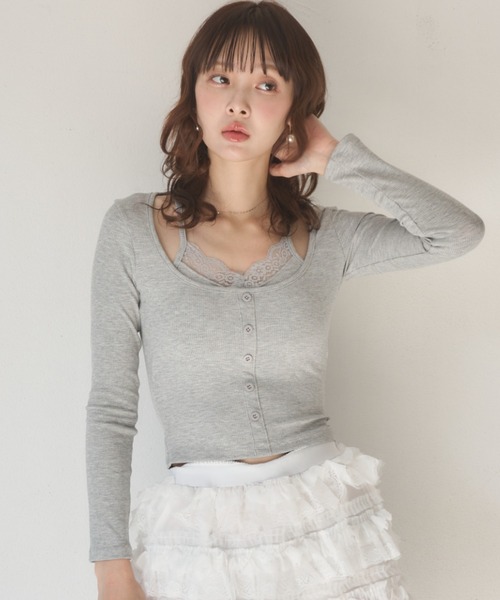 Nadana(ナダナ)の「レースレイヤード風トップス(Tシャツ/カットソー・レディース・ホワイト/グレー/ブラック・FREE)」の3枚目の写真