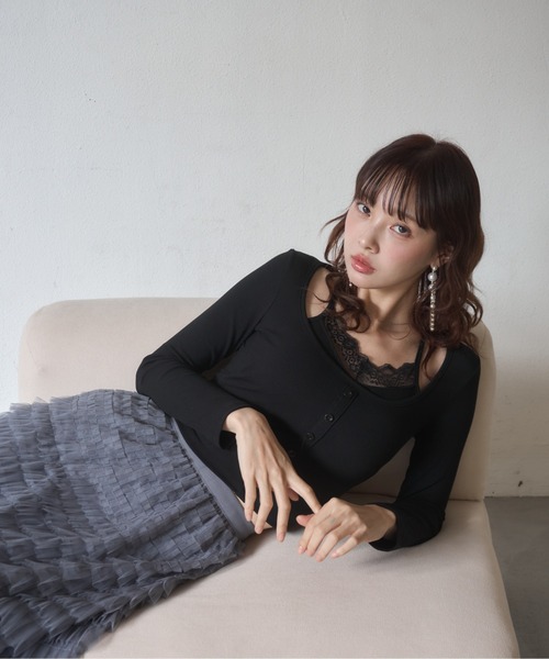 Nadana(ナダナ)の「レースレイヤード風トップス(Tシャツ/カットソー・レディース・ホワイト/グレー/ブラック・FREE)」の14枚目の写真