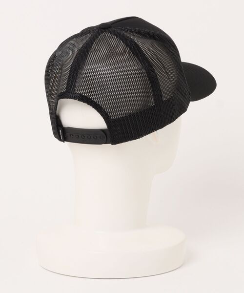 rip curl（リップカール）の「【RIPCURL（リップカール）】M WETSUIT ICON TRUCKER　リサイクルポリエステル　ブランドロゴ　メッシュキャップ・帽子（キャップ・レディース・ブラック・FREE）」の5枚目の写真