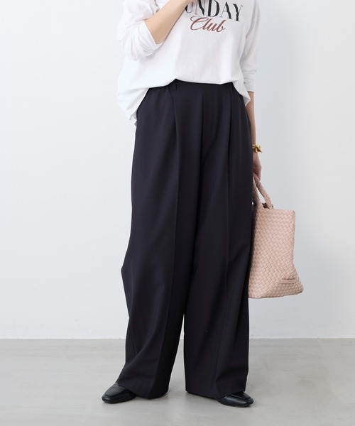 MICA&DEAL（マイカ＆ディール）の「ドライタッチワンタックパンツ〈2サイズ展開〉〈セットアップ対応〉（その他パンツ・レディース・ベージュ/ダークネイビー・36/38）」の2枚目の写真