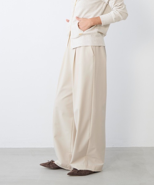 MICA&DEAL（マイカ＆ディール）の「ドライタッチワンタックパンツ〈2サイズ展開〉〈セットアップ対応〉（その他パンツ・レディース・ベージュ/ダークネイビー・36/38）」の4枚目の写真