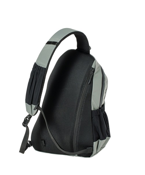 Snow Peak(スノーピーク)の「Snow Peak / Anywhere Multi Shoulder Bag マルチショルダーバッグ(ショルダーバッグ・メンズ・ブラック/アーミー・ONE SIZE)」の4枚目の写真