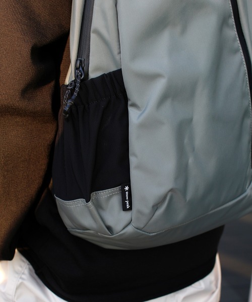 Snow Peak(スノーピーク)の「Snow Peak / Anywhere Multi Shoulder Bag マルチショルダーバッグ(ショルダーバッグ・メンズ・ブラック/アーミー・ONE SIZE)」の9枚目の写真