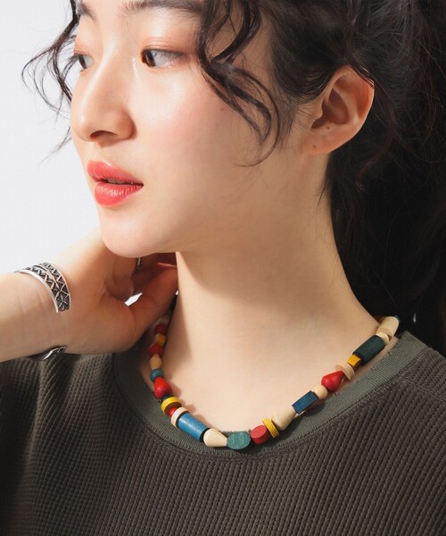 BEAMS BOY（ビームスボーイ）の「ウッド ネックレス（ネックレス・レディース・ブラック/その他・ONE SIZE）」の4枚目の写真